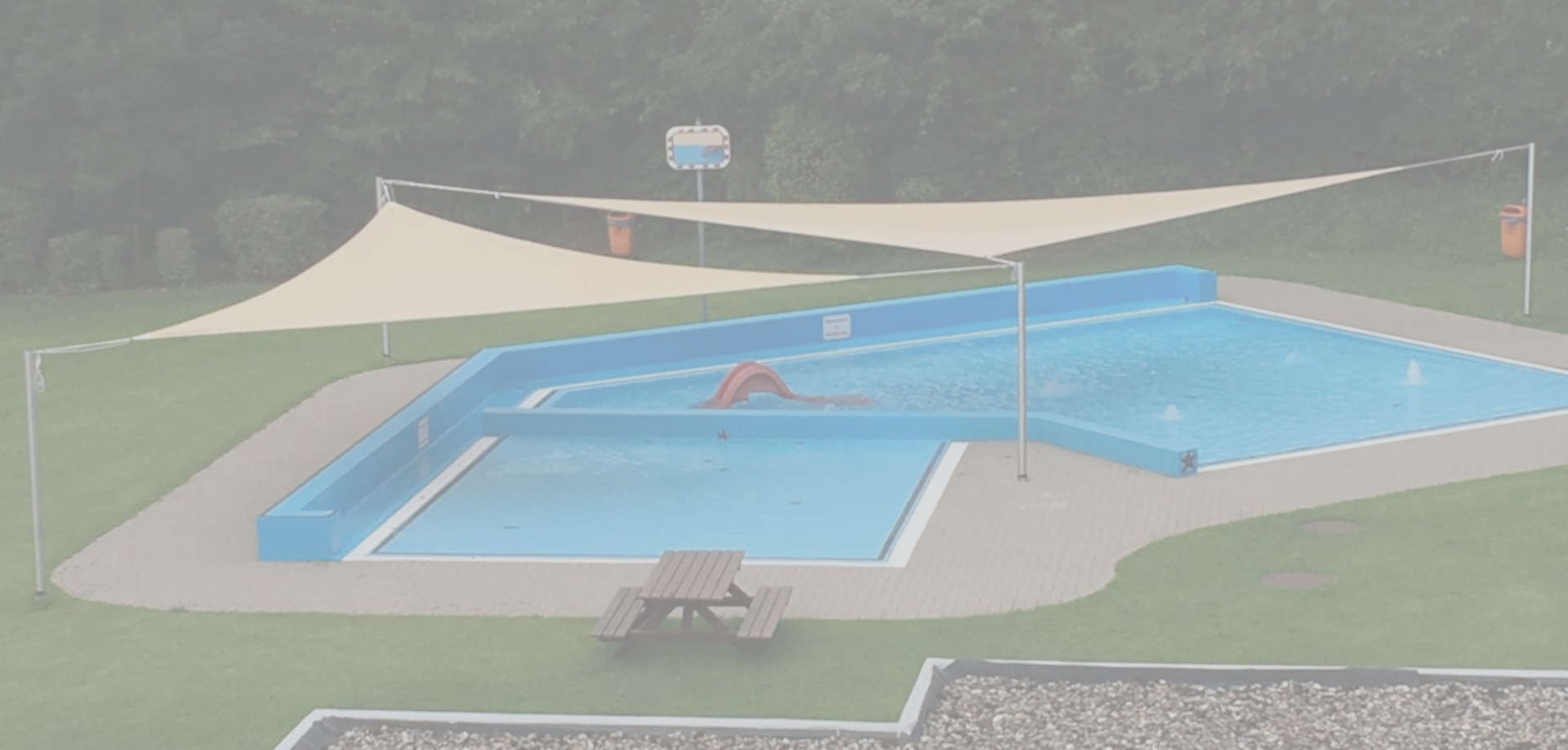 sonnensegel-manufaktur-sh-freibad-hemmingstedt-higru-hell-1920x918.1.600893b2771aa